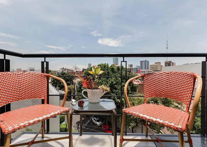 Apartamento Savor Views Over Breakfast At A Bold, Bohemian Escape
